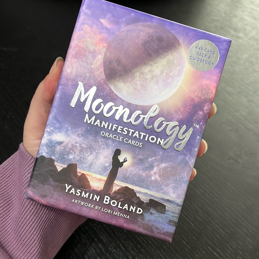 Moonology Manifestation Oracle Deck by Yasmine Boland